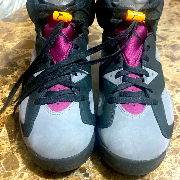 Nike Air Jordan 6 Bordeaux pre-owned . Men’s size 10.5 - Picture 2 of 9